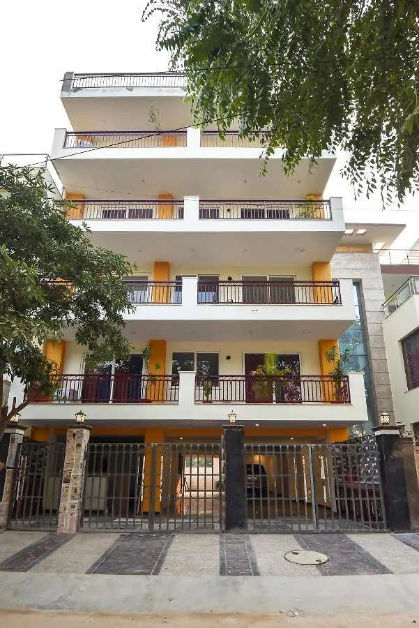 Bedchambers Serviced Apartments, Sector 38 Gurgaon