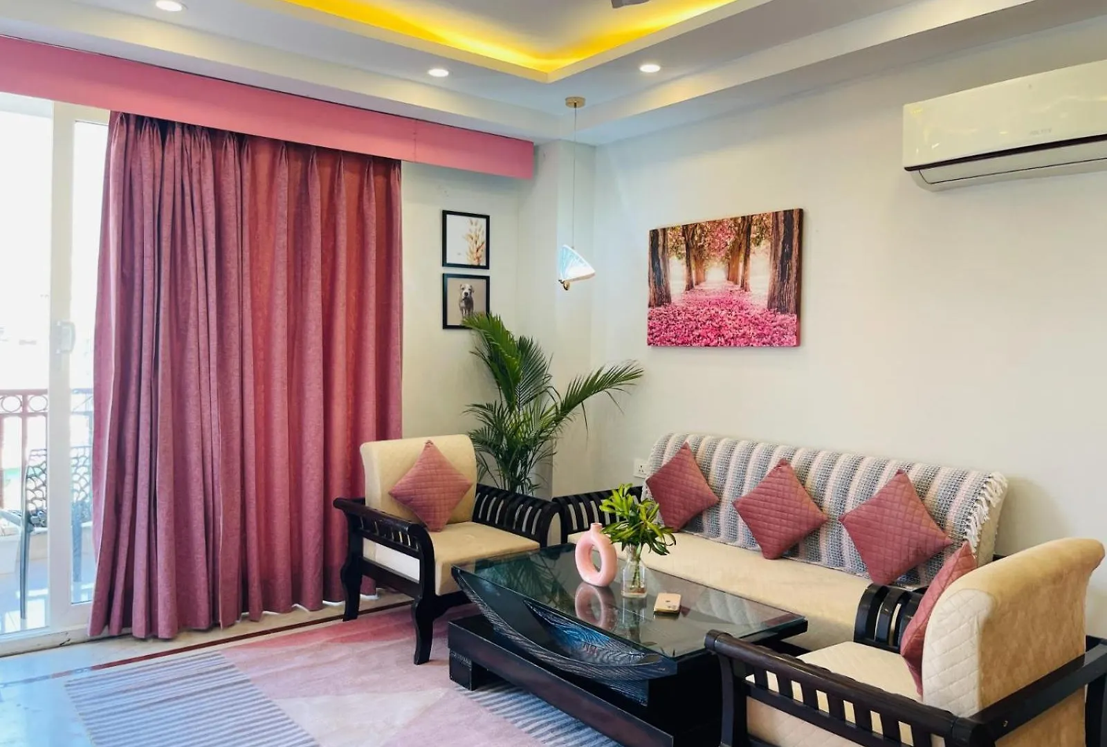 Bedchambers Serviced Apartments, Sector 38 Gurgaon